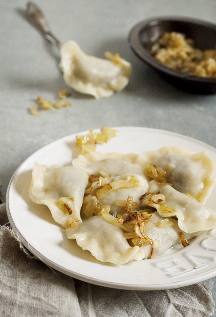 tipico plato polaco pierogi
